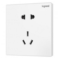 legrand 五孔插座系列