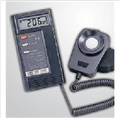 泰仕 TES-1330A 數(shù)字式照度計(jì)