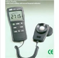 泰仕 TES-1335 數(shù)字式照度計(jì)